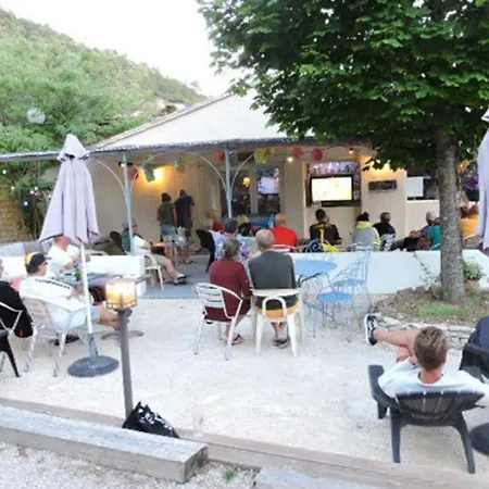 Mobil-home Avec Terrasse Pour 4 Personnes - Api-1-52-614 Campeggio Venterol (Drome)